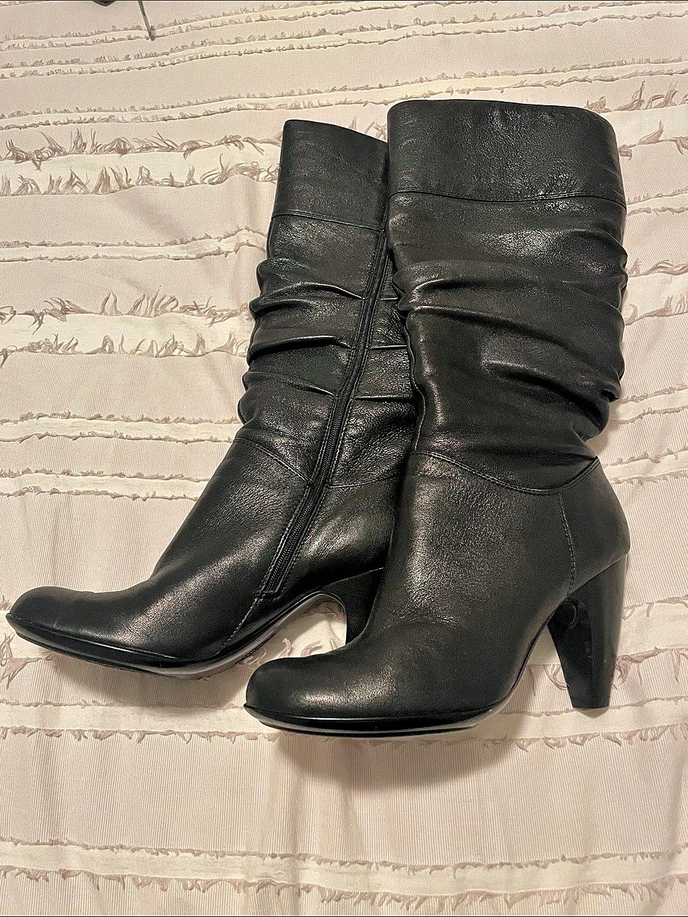 Sofft Sharnell Heel Ruched Leather Heeled Boots Black US 8M